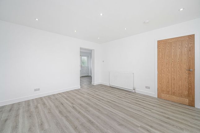 89, Craigmount, Kirkcaldy photo 4