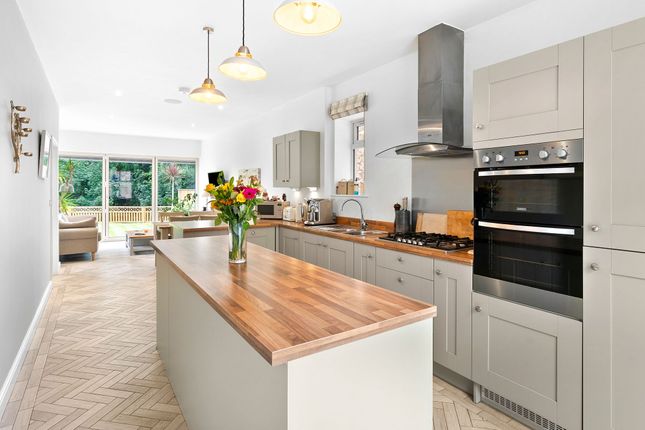 4 Bowcliffe Road, Wetherby photo 2