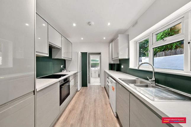 4, Cross Road, Enfield photo 2
