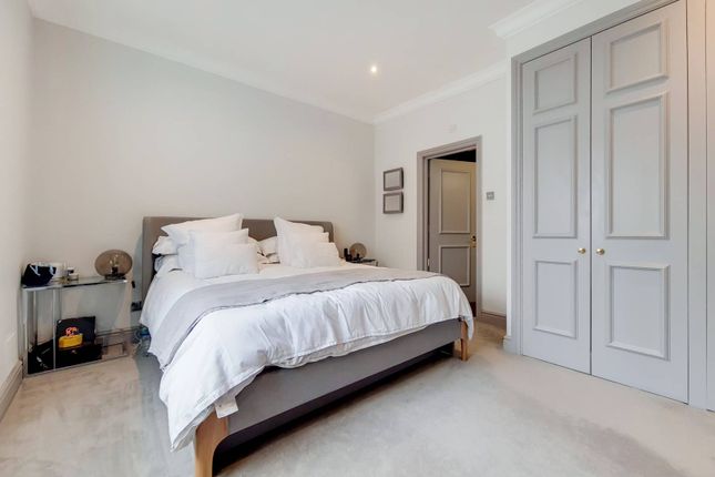 Thumbnail Flat for sale in Harcourt Terrace, Chelsea, London