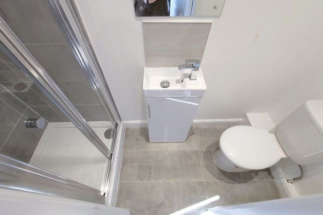 9 Needham Road, Liverpool photo 2