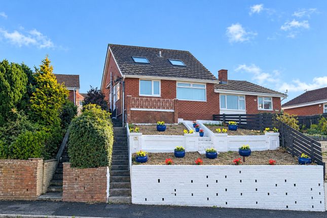 3-bed bungalow on The Marles, Devon, £300,000