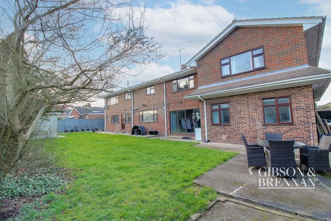Detached house for sale in Welbeck Drive, Basildon