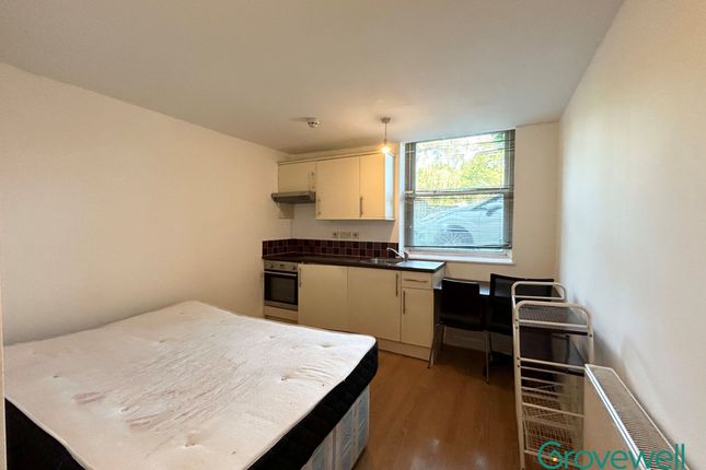 Studio 2 28 Bath Street, Huddersfield photo 2