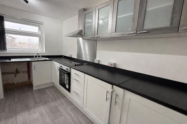 24, Orchard Flatts Crescent, ROTHERHAM photo 2