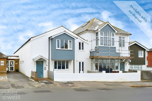 Flat to rent in South Coast Road, Peacehaven