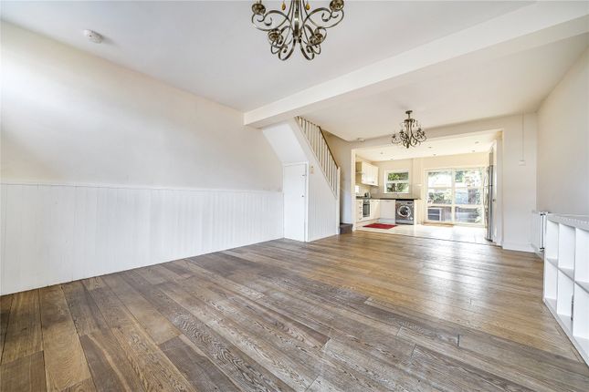 230, Oakleigh Road North, London photo 2