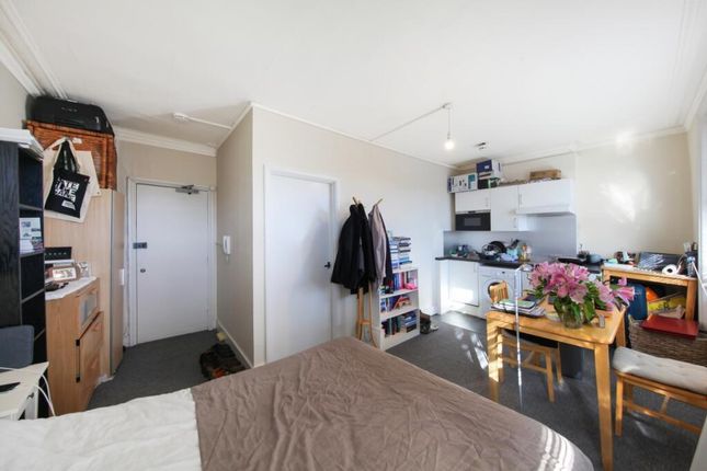 4, 119 Fortess Road, London photo 2
