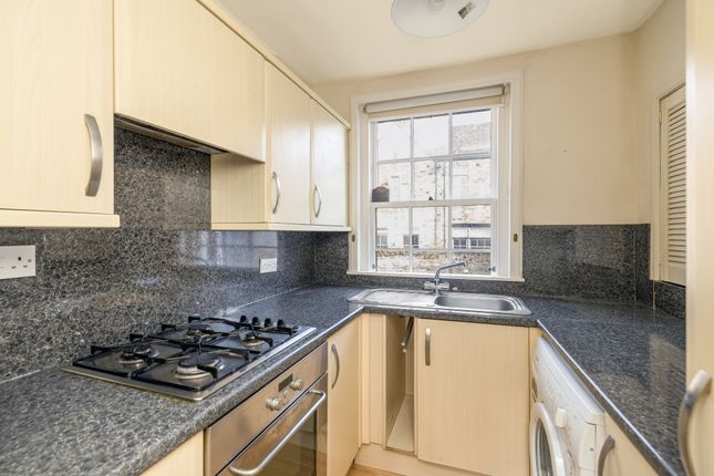 4/1, Peacock Court, Newhaven, Edinburgh photo 4