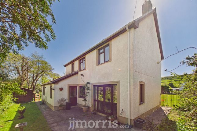 4 The Paddocks, Newport photo 2