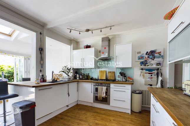 109, Gassiot Road, London photo 4