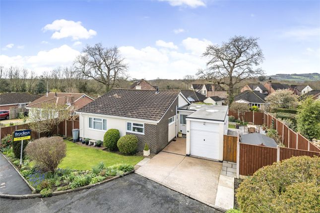 Thumbnail Bungalow for sale in Coombe Close, Bovey Tracey, Newton Abbot, Devon