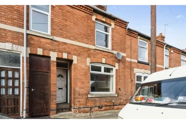 3-bed house on 193, Regent Street, Kettering, £135,000