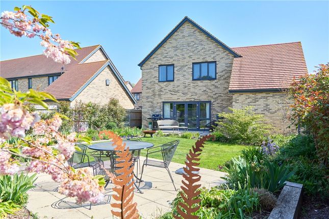 10, Larkfield, Cambridge photo 4