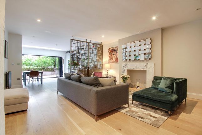 Thumbnail Property for sale in Fitzjohns Avenue, London