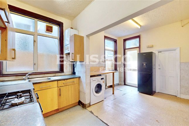 38, Bowrons Avenue, Wembley photo 5