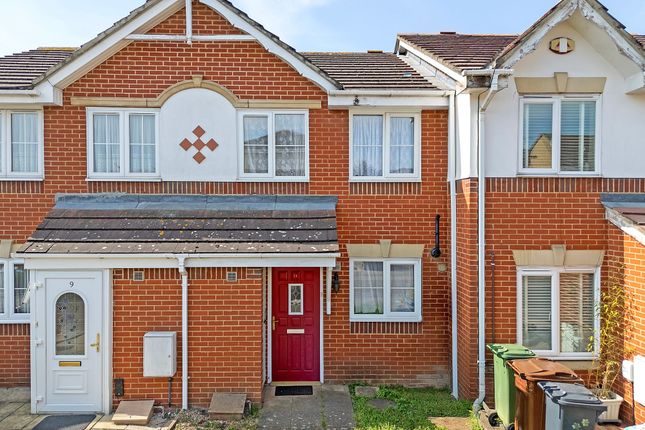 11 Champness Road, Barking photo 2
