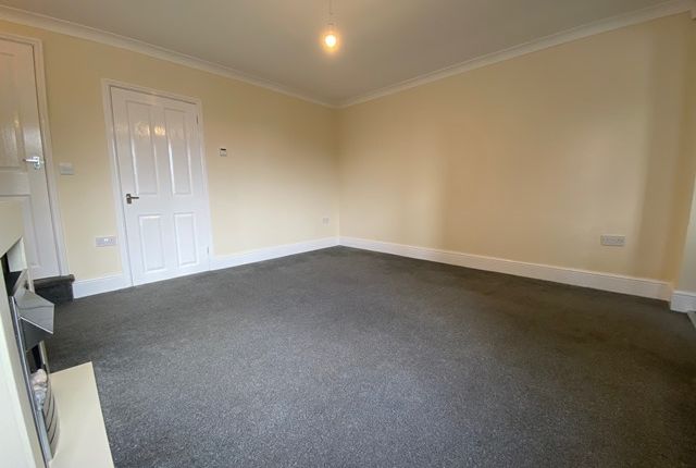 22, Rotherham photo 3
