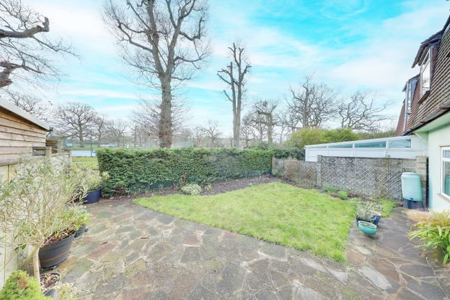2, Grasmere Avenue, Orpington photo 4