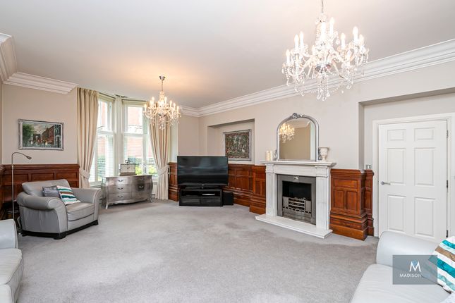 Flat for sale in Regents Drive, Woodford Green