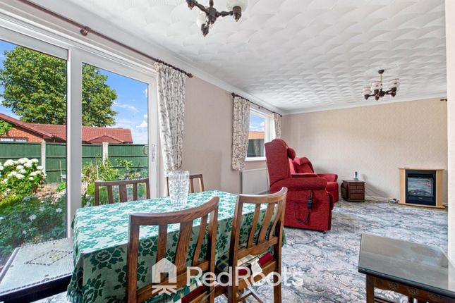 35 Valiant Gardens, Sprotbrough, South Yorkshire photo 4