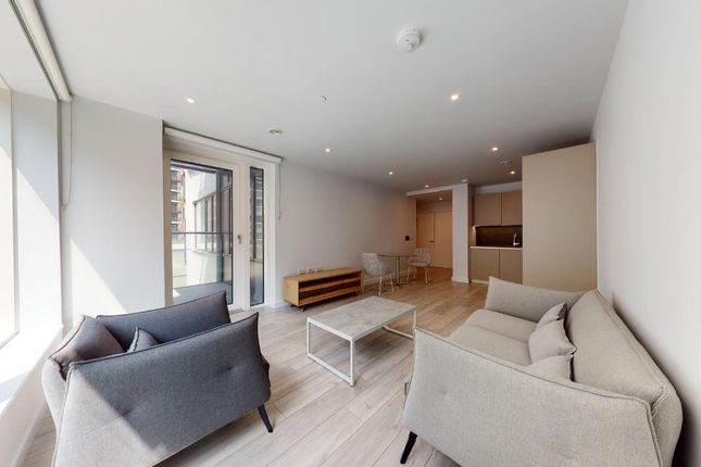 Thumbnail Flat to rent in Park Central West, London
