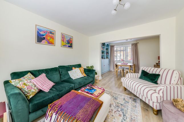 49 Crosslands Drive, Abingdon photo 2