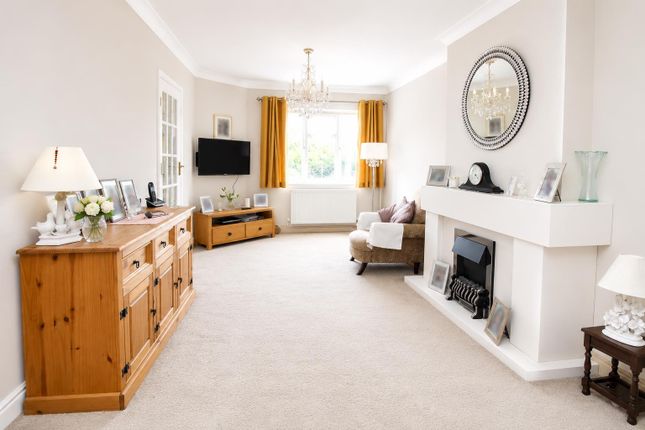 15, Rowney Wood, Sawbridgeworth photo 4