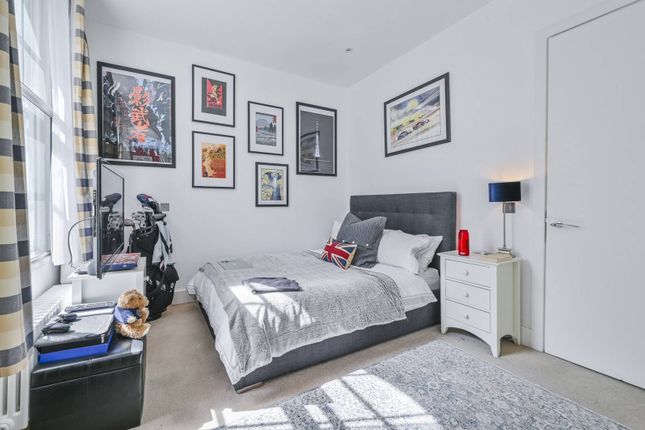 Thumbnail Flat for sale in Barter Street, Bloomsbury, London