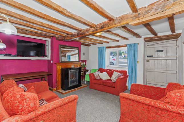 Richmond Cottage, High Street, Daventry photo 4