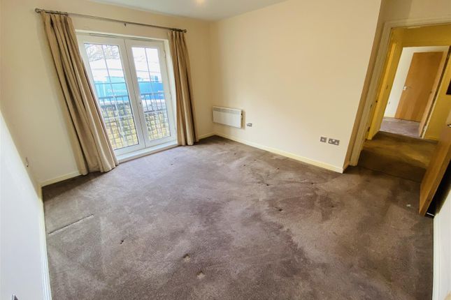 2, Agincourt Drive, Bingley photo 2