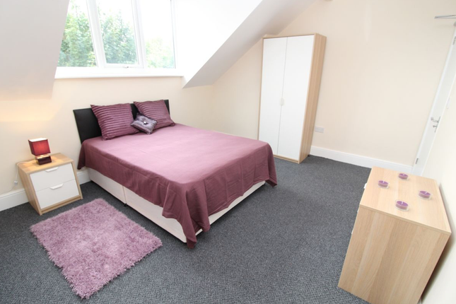 Room to rent in Gerard Road, Rotherham