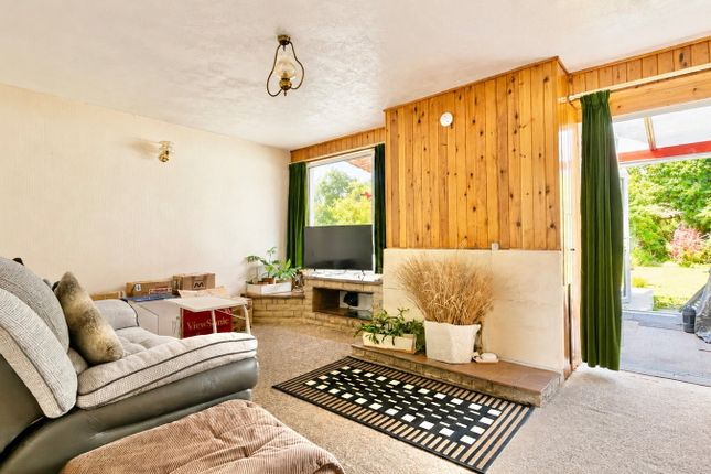 7, Nut Tree Close, Highbridge photo 4
