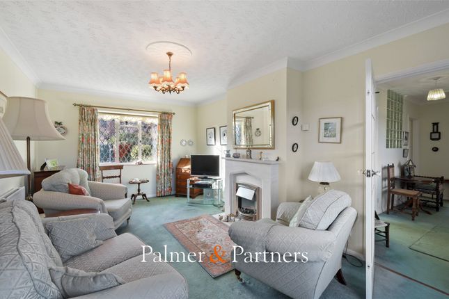 7, Gilwell Park Close, Prettygate, Essex photo 2