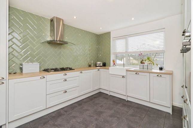 6, Mansbridge Road, Devon photo 2