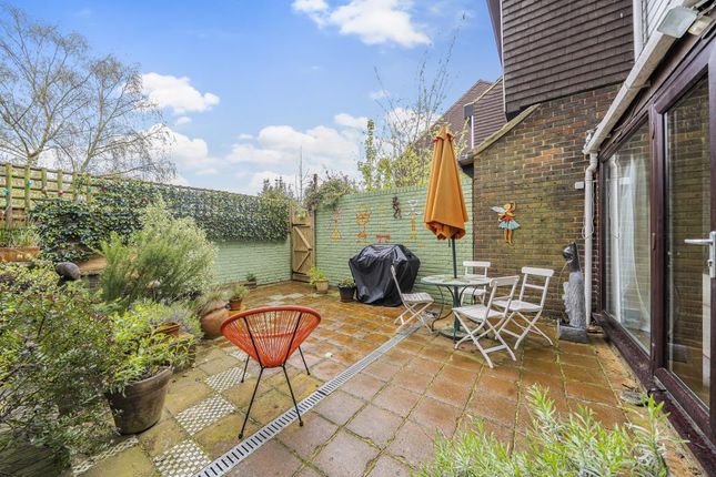 Terraced house for sale in Milespit Hill, Mill Hill Village