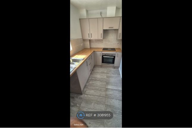 Arncroft Court Great Galley Close, Barking photo 5