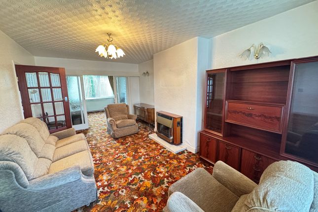28, Observatory Road, Blackburn photo 4