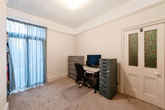 5, Woodlands Road, Birmingham photo 4