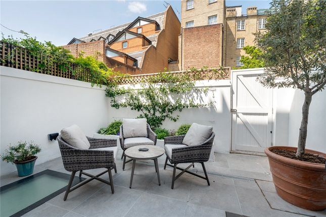 15, Marlborough Street, London photo 4