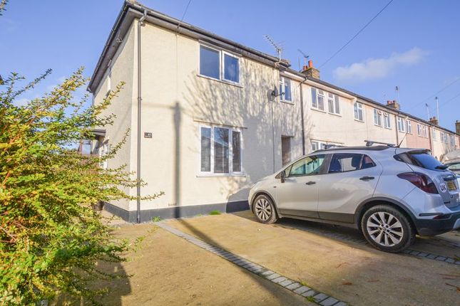 Thumbnail End terrace house for sale in Chestnut Grove, Southend-On-Sea