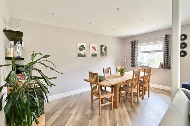 62, Peartree Lane, Bexhill-on-Sea photo 3
