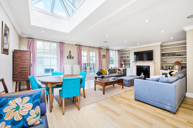 Semi-detached house for sale in Sadlers Gate Mews, Commondale, Putney, London