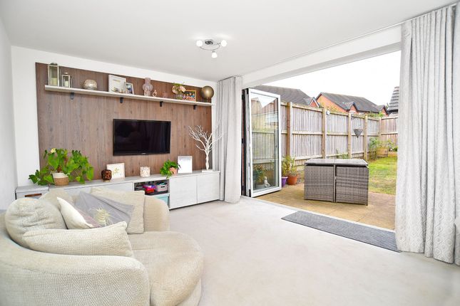 68 Garten Close, Knaresborough photo 2