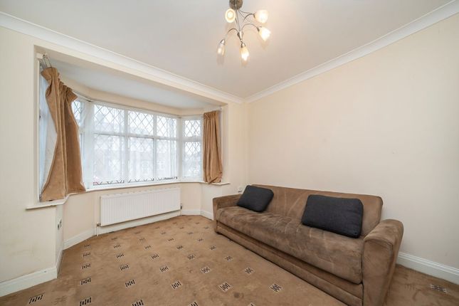 101, Park Road, Hounslow photo 3
