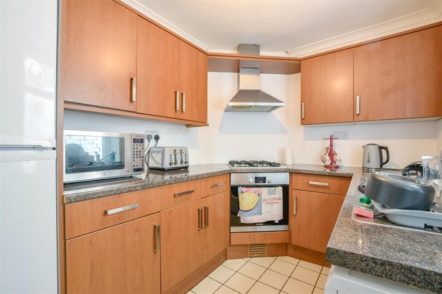 Terraced house for sale in Barry Road, Barry
