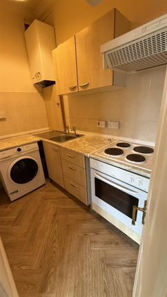 FLAT 6, 32, Moorfield Road, Manchester photo 5