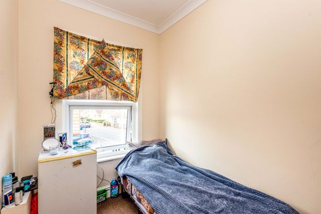 Flat for sale in St. Thomas Road, Spalding