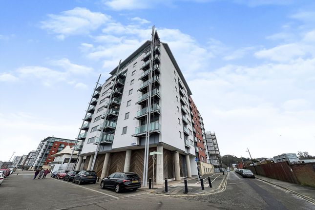 Flat for sale in Patteson Road, Ipswich