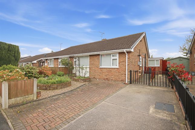 2-bed house on 22, The Close, Mansfield, £164,000